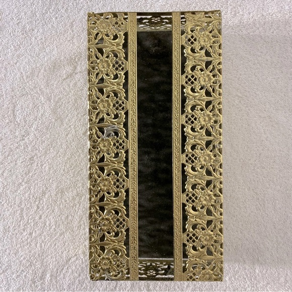 Vintage Gold Tone Metal Tissue Box Cover - Picture 5 of 12